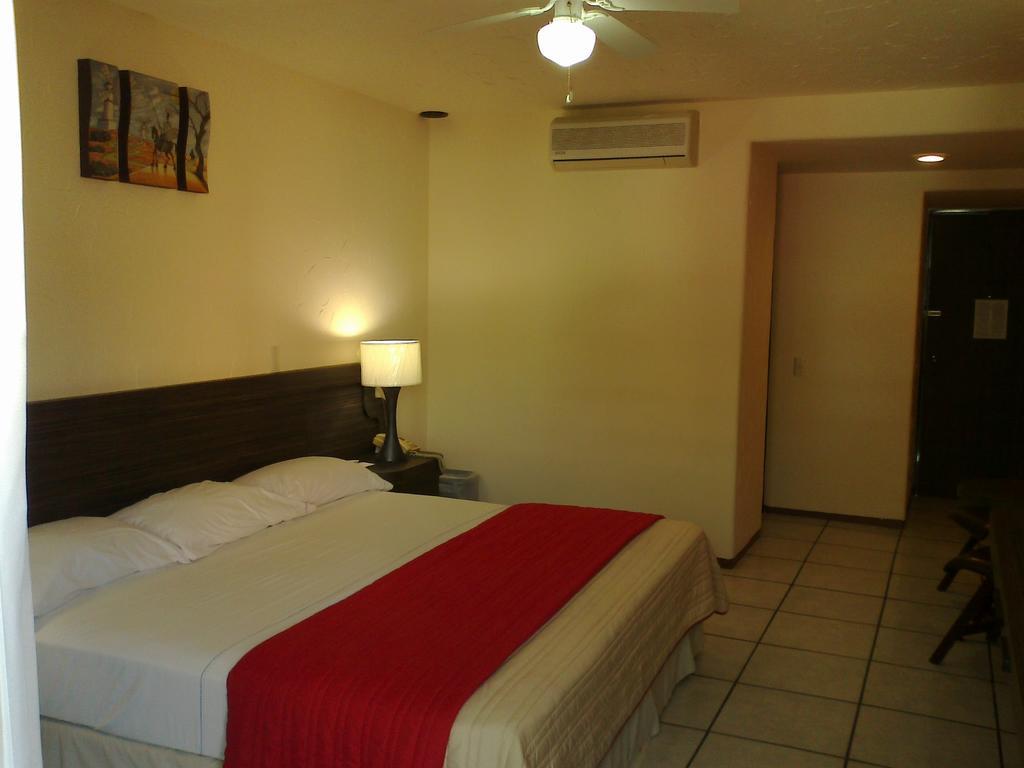 Hotel Real Del Sol Куернавака Екстер'єр фото