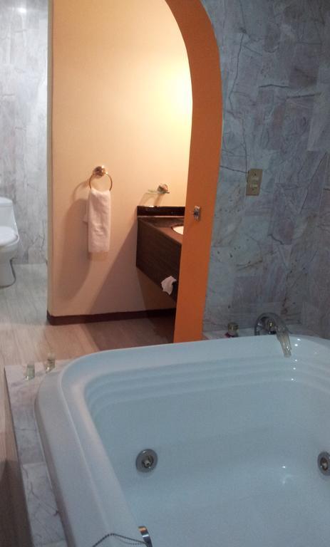 Hotel Real Del Sol Куернавака Екстер'єр фото