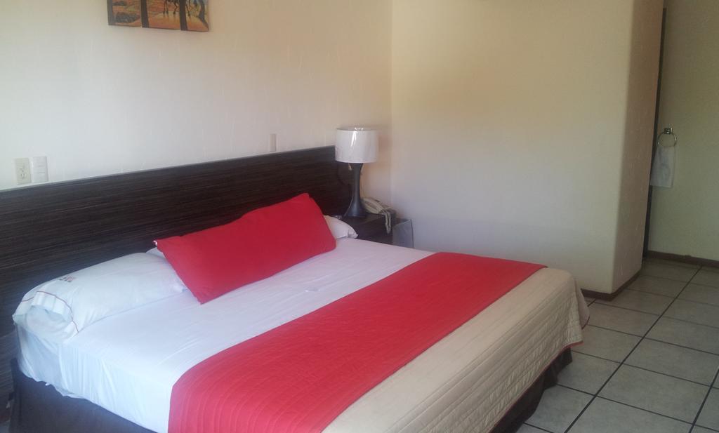 Hotel Real Del Sol Куернавака Екстер'єр фото