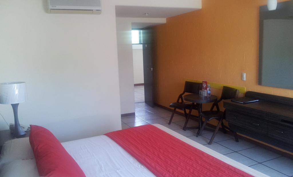 Hotel Real Del Sol Куернавака Екстер'єр фото